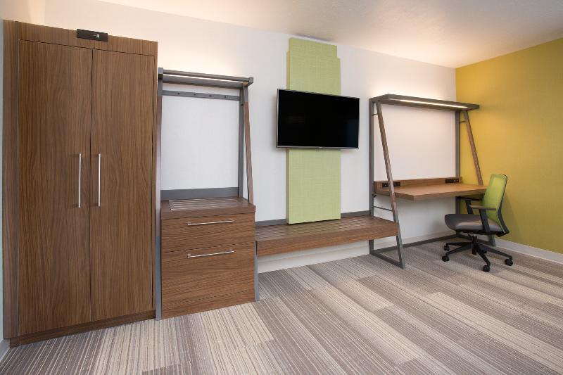 Holiday Inn Express & Suites Wilmington West - Medical Park By Ihg Extérieur photo